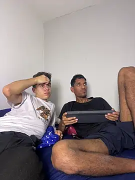 Snapshot of Miguel_bigcock chatting on 02/07/26, 09:40 Miguel bigcock online show from 02/07/26, 09:40