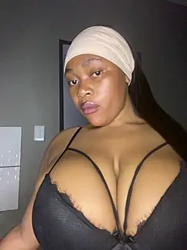 CuteSexyBoobz online show from 01/05/26, 09:40