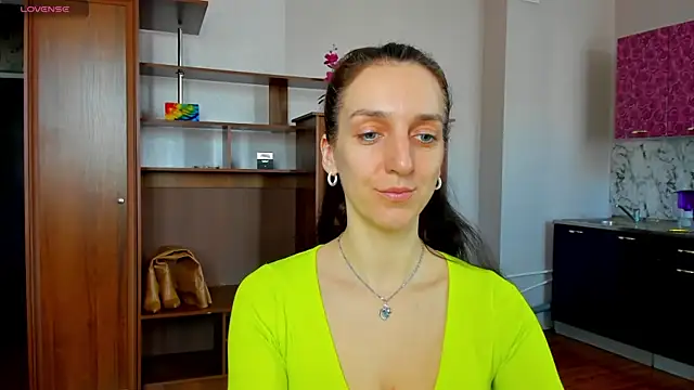 Snapshot of desired_zzoya chatting on 03/19/25, 06:14 desired zzoya online show from 03/19/25, 06:14