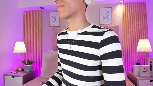 Jonas Rivers online show from 07/26/26, 04:31