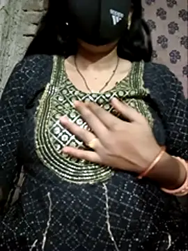 Sexyradha  online show from 04/18/26, 07:18