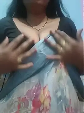 Sexyradha  online show from 07/21/26, 05:43