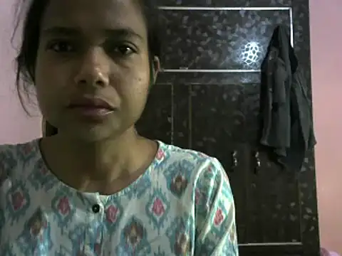 Snapshot of mayra89 chatting on 03/10/25, 10:24 mayra89 online show from 03/10/25, 10:24