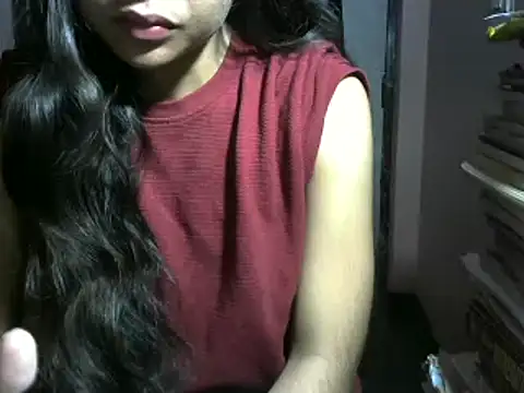 Snapshot of mayra89 chatting on 03/21/25, 04:18 mayra89 online show from 03/21/25, 04:18