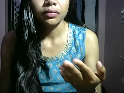 Snapshot of mayra89 chatting on 03/22/25, 11:20 mayra89 online show from 03/22/25, 11:20