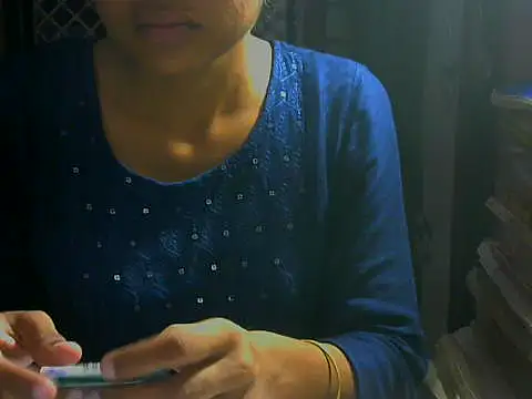 Snapshot of mayra89 chatting on 09/09/25, 03:55 mayra89 online show from 09/09/25, 03:55