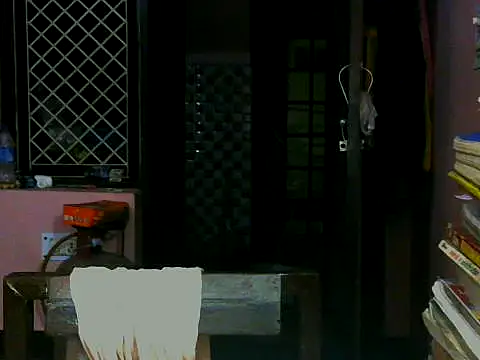 Snapshot of mayra89 chatting on 09/24/25, 11:52 mayra89 online show from 09/24/25, 11:52