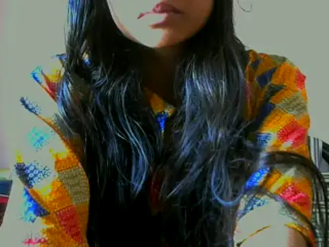 Snapshot of mayra89 chatting on 03/28/26, 03:39 mayra89 online show from 03/28/26, 03:39