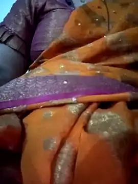 Snapshot of Neha-Bhabhi-Rasily chatting on 11/09/25, 04:16 Neha-Bhabhi-Rasily online show from 11/09/25, 04:16