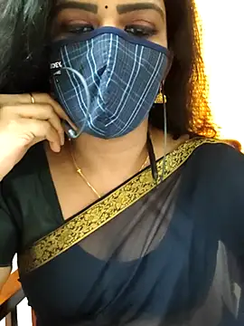 ashmitha online show from 10/17/25, 07:11