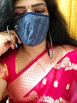 ashmitha online show from 11/08/25, 04:18