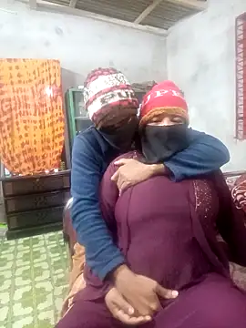 Pakhi Couple 69 online show from 12/22/25, 05:10