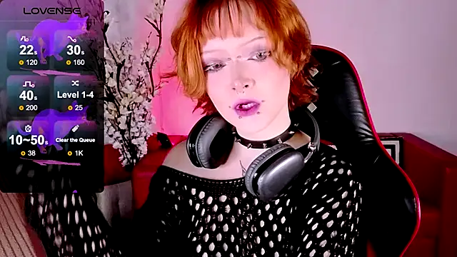 NicoleFlloret online show from 09/29/25, 08:24
