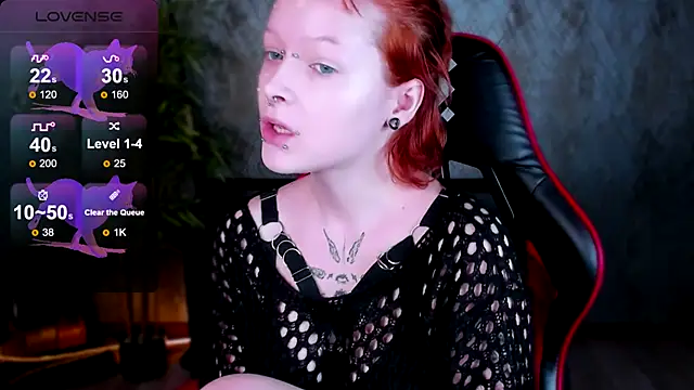 NicoleFlloret online show from 09/30/25, 09:20