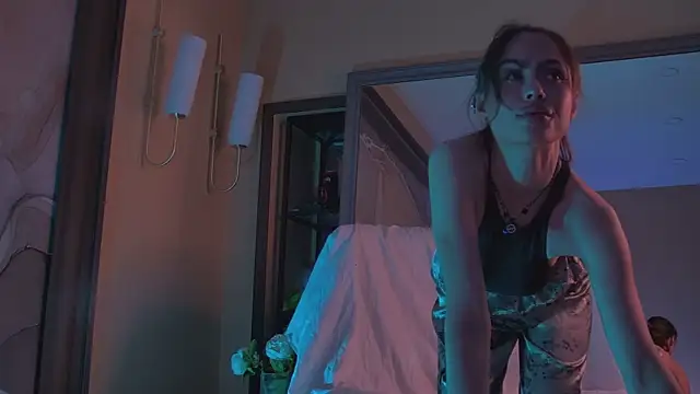 Amanda River online show from 11/22/25, 08:30