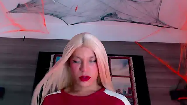 SashaNova online show from 10/12/25, 04:44