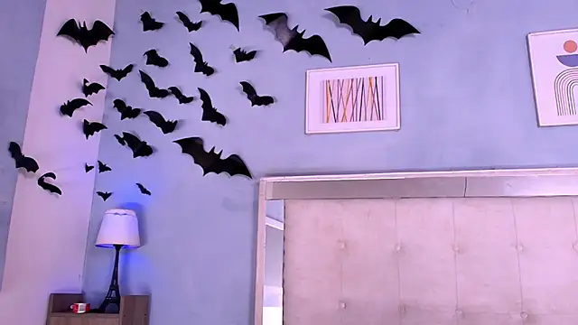 Emily Castillo 1 online show from 11/14/25, 04:33