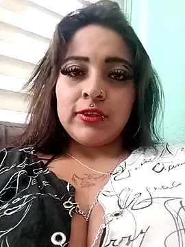 Sarah917 online show from 03/04/26, 04:24