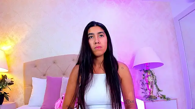 Mia Montess online show from 04/23/26, 06:10