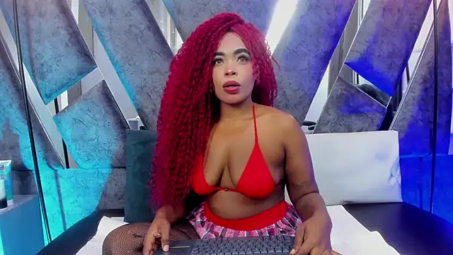 CandyMartinez  online show from 11/28/25, 07:05