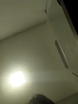 Snapshot of viviksmel chatting on 11/17/25, 12:00 viviksmel online show from 11/17/25, 12:00