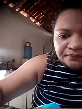 Snapshot of viviksmel chatting on 04/25/26, 12:08 viviksmel online show from 04/25/26, 12:08