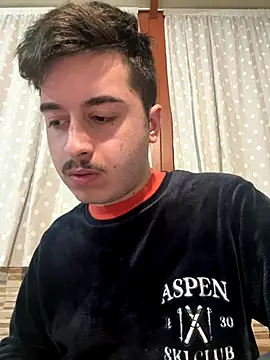 ategurl192 online show from 12/16/25, 06:02