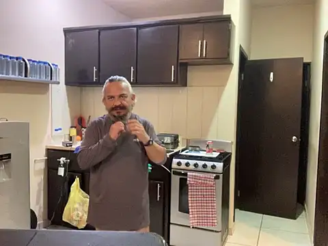 Sollhmaarh online show from 12/20/25, 06:20