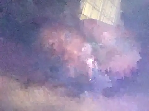 Snapshot of Smart24 chatting on 12/15/25, 07:29 Smart24 online show from 12/15/25, 07:29