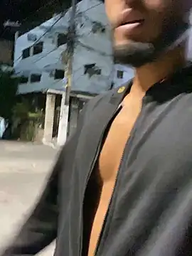 Snapshot of Dasul_ chatting on 10/28/25, 05:22 Dasul online show from 10/28/25, 05:22