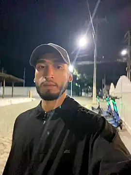 Snapshot of Dasul_ chatting on 11/28/25, 05:21 Dasul online show from 11/28/25, 05:21