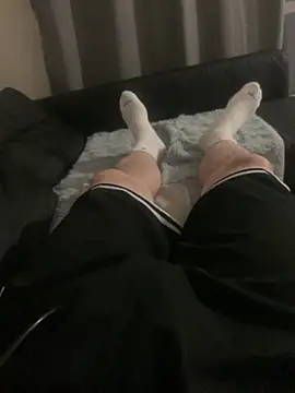 Maxpeins online show from 05/18/26, 05:08