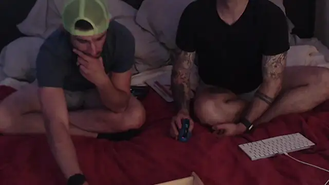 Snapshot of weknowourworth6999 chatting on 09/18/25, 05:42 weknowourworth6999 online show from 09/18/25, 05:42