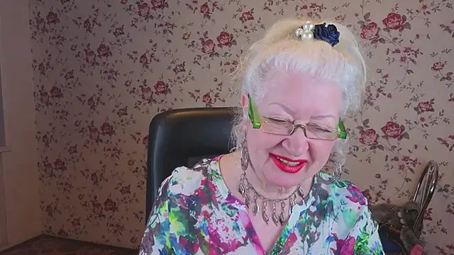 Maya Mayflower online show from 03/15/26, 02:50