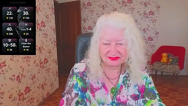 Maya Mayflower online show from 05/25/26, 03:01