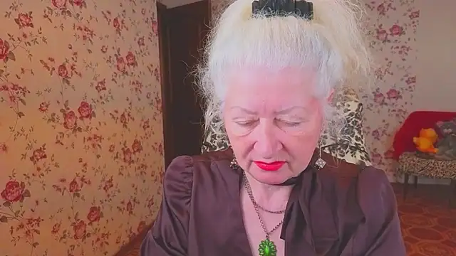 Maya Mayflower online show from 06/05/26, 03:35