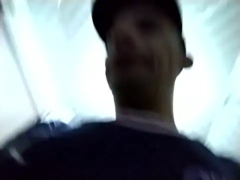 karlossan24 online show from 02/22/26, 08:46