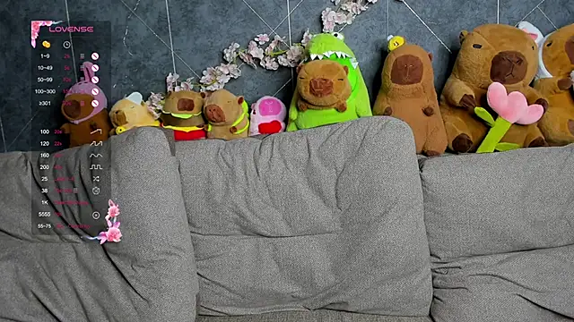 Snapshot of EvaTheHeart chatting on 10/01/25, 07:47 EvaTheHeart online show from 10/01/25, 07:47