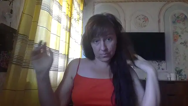 Snapshot of CarolinaReaperRed chatting on 06/02/26, 07:43 CarolinaReaperRed online show from 06/02/26, 07:43