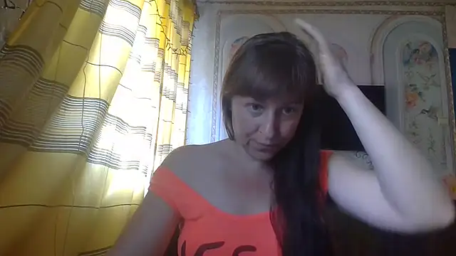 Snapshot of CarolinaReaperRed chatting on 06/09/26, 09:54 CarolinaReaperRed online show from 06/09/26, 09:54