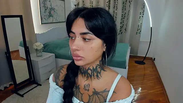 CharimgSabrina online show from 09/22/25, 07:10