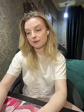 Lina ly online show from 03/22/25, 02:03