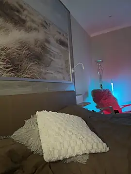 Mary Kiitty online show from 04/14/26, 12:33