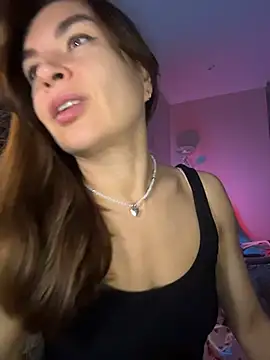 Snapshot of Mary_Kiitty chatting on 05/02/26, 04:12 Mary Kiitty online show from 05/02/26, 04:12