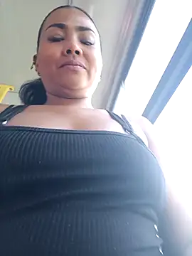 Ariana Rodriguez online show from 12/20/25, 02:24