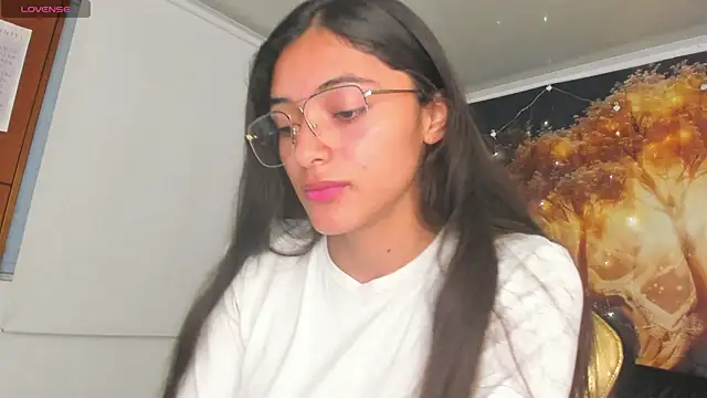 Valen Person online show from 03/04/25, 11:51