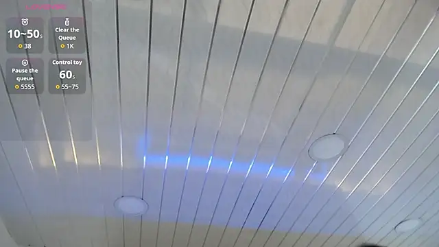 Snapshot of Cristal_Velle chatting on 09/29/25, 12:43 Cristal Velle online show from 09/29/25, 12:43