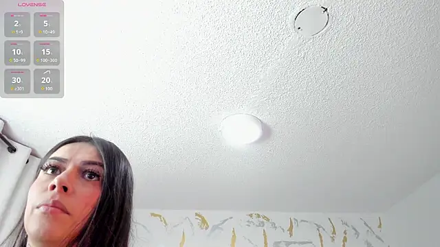 Snapshot of Cristal_Velle chatting on 02/03/26, 01:27 Cristal Velle online show from 02/03/26, 01:27