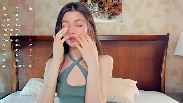 Snapshot of CathrynCovil chatting on 10/16/25, 08:04 CathrynCovil online show from 10/16/25, 08:04