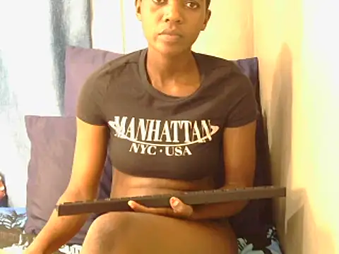 Snapshot of berryangel chatting on 03/18/25, 01:42 berryangel online show from 03/18/25, 01:42